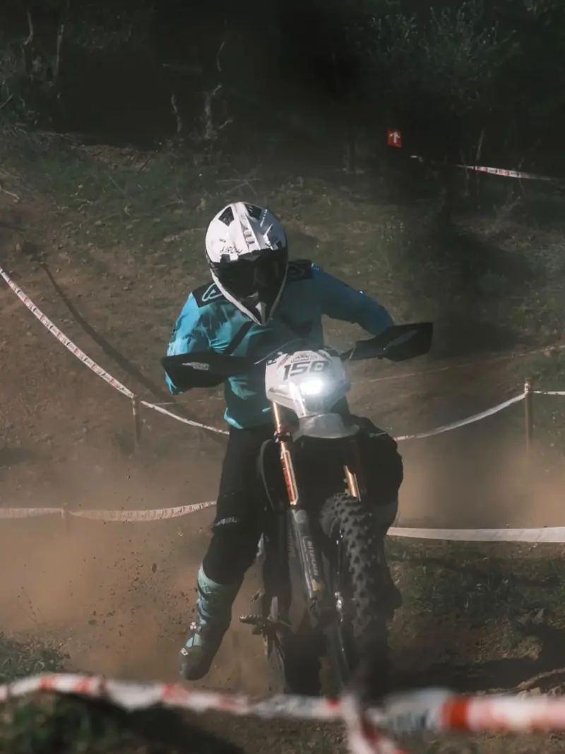 Óscar Jiménez, piloto patrocinado por PRO Parts Racing, Enduro y Hard Enduro